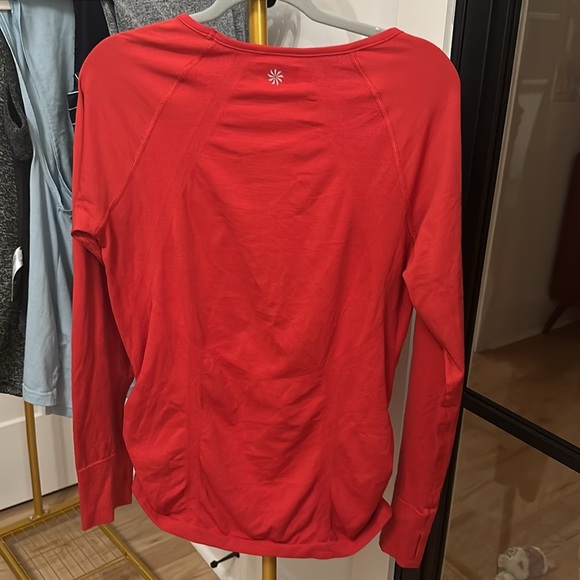Athleta Momentum Long Sleeved Shirt Clover Berry/Cherry Red Size XL - Picture 7 of 7